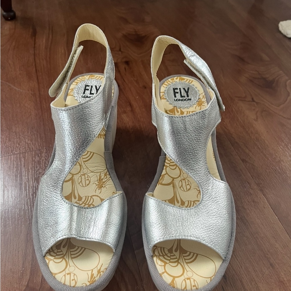 Fly London Metallic Idra Silver Wedges